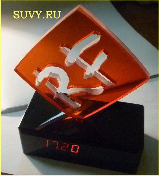 VIP подарок - электронные часы из черного и красного стекла с подсветкой логотипа